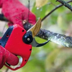 Felco 834W elektrisk beskæresaks, sæt komplet incl. 2 batterier