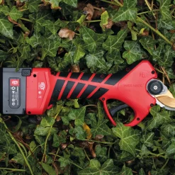 Felco 834W elektrisk beskæresaks, sæt komplet incl. 2 batterier