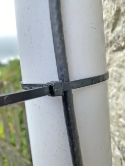 Kabelstrips sorte 100 stk. 5 mm x 30 cm