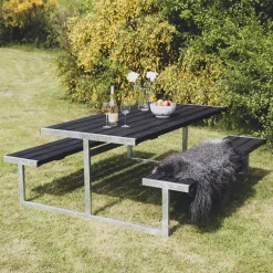 Sort bord-/bænkesæt 